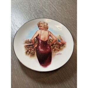 Vintage 1992 Marilyn Monroe For Our Boys In Korea 8.5 " Collectors Plate #12737A
